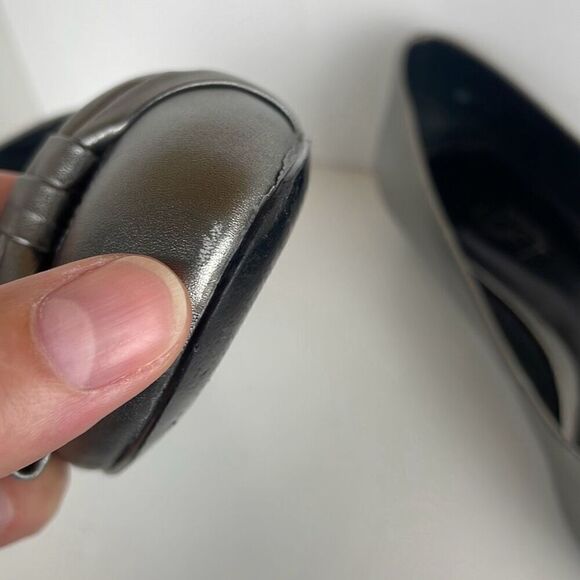 Ann Taylor LOFT Bow Accent Micro Wedge Flats 6 - Picture 13 of 16